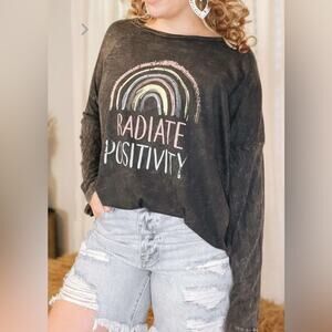 UEC Radiate Positivity VINTAGE CANVAS Oversized Black Long Sleeve Tee Sz Small